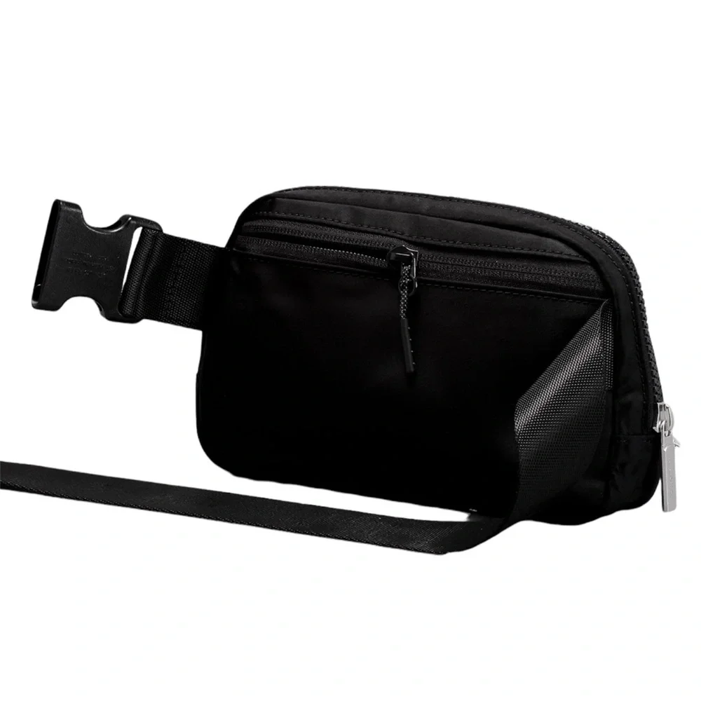 Lululemon Everywhere Belt Bag Extended Strap Black - Picture 3 of 7